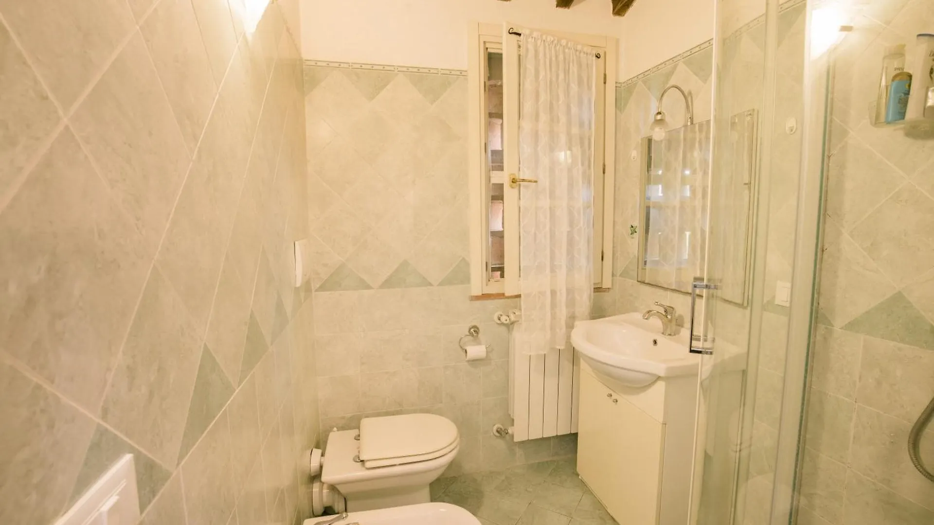 Tuscan Escape Capannori